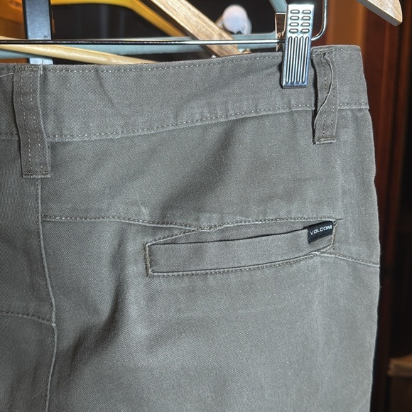 Volcom True to This Men’s Mushroom Khaki Chino Pants Size 30 - Picture 7 of 11